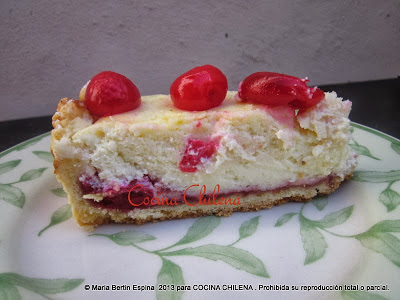 KUCHEN DE RICOTA Y CEREZAS