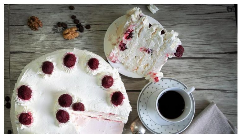 TORTA DE MERENGUE