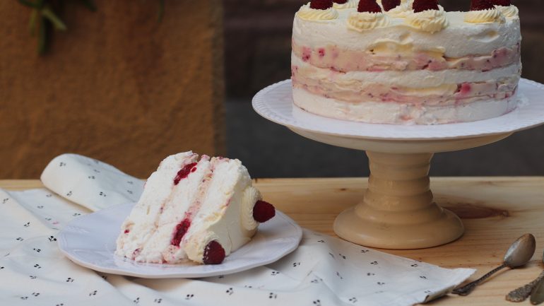 TORTA FRÍA DE MERENGUE (sin cocción )