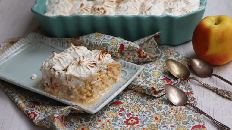 POSTRE DE MANZANA Y LECHE CONDENSADA