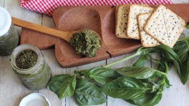 PESTO DE ALBAHACA